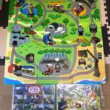 Early bird gets the worm! Thomas the Tank Engine Train Mat & Puzzle, Anpanman Puzzle (3 pieces)