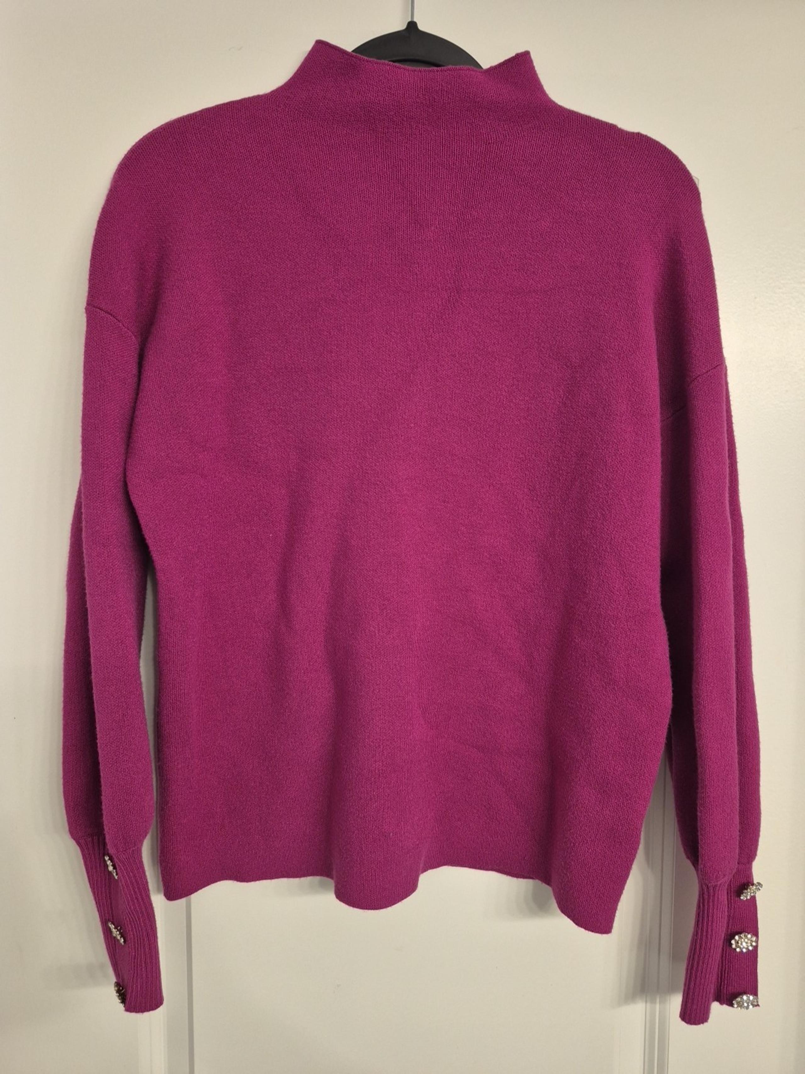 Tahari Purple Sweater Women Size Medium Mock Neck Long Sleeve Jeweled