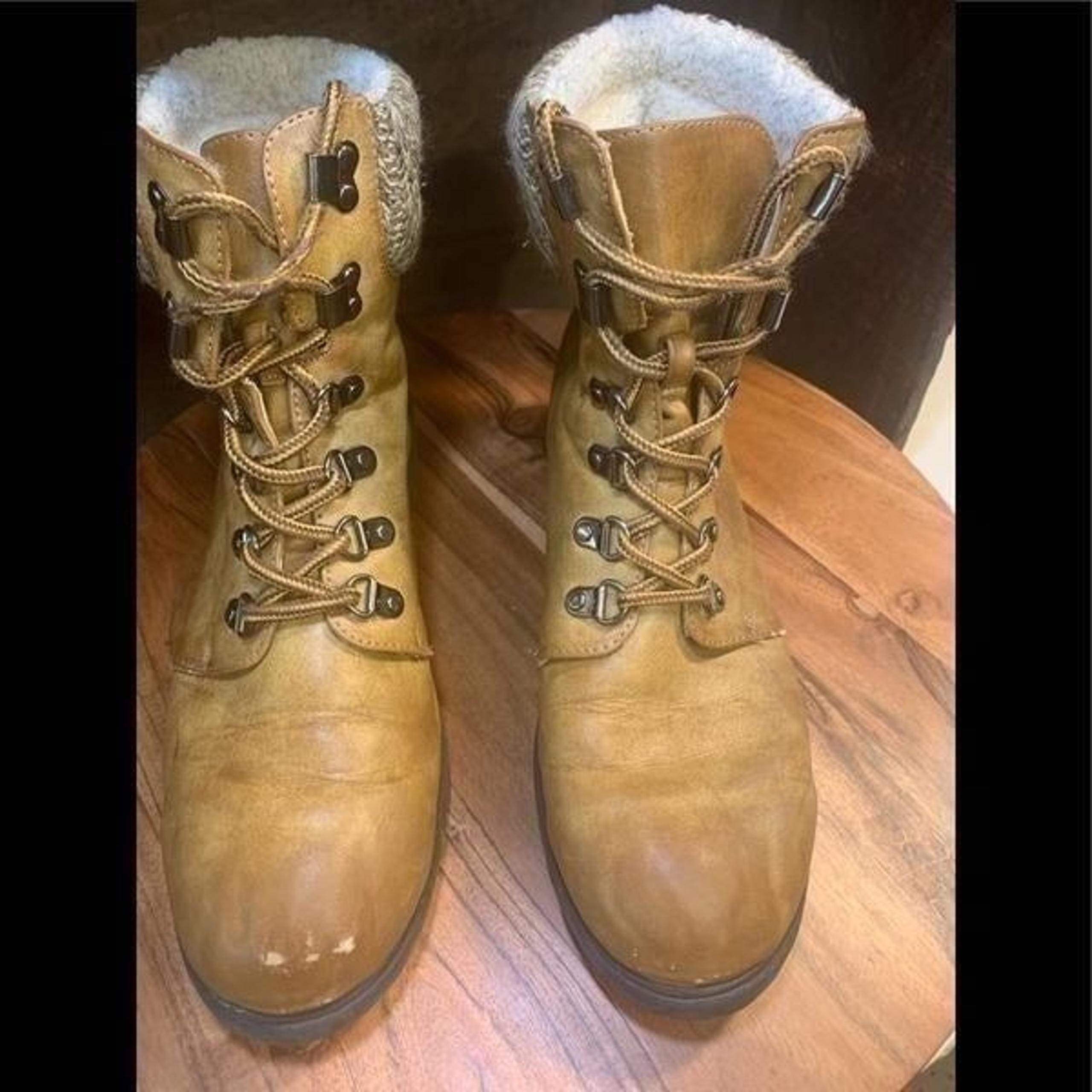 Justice womens boot.  Inv 5199