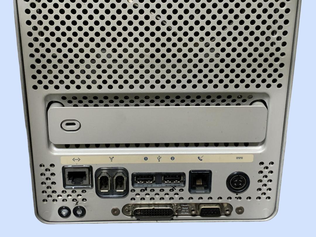 M6624 Apple PowerMac G4 Cube Model M7886