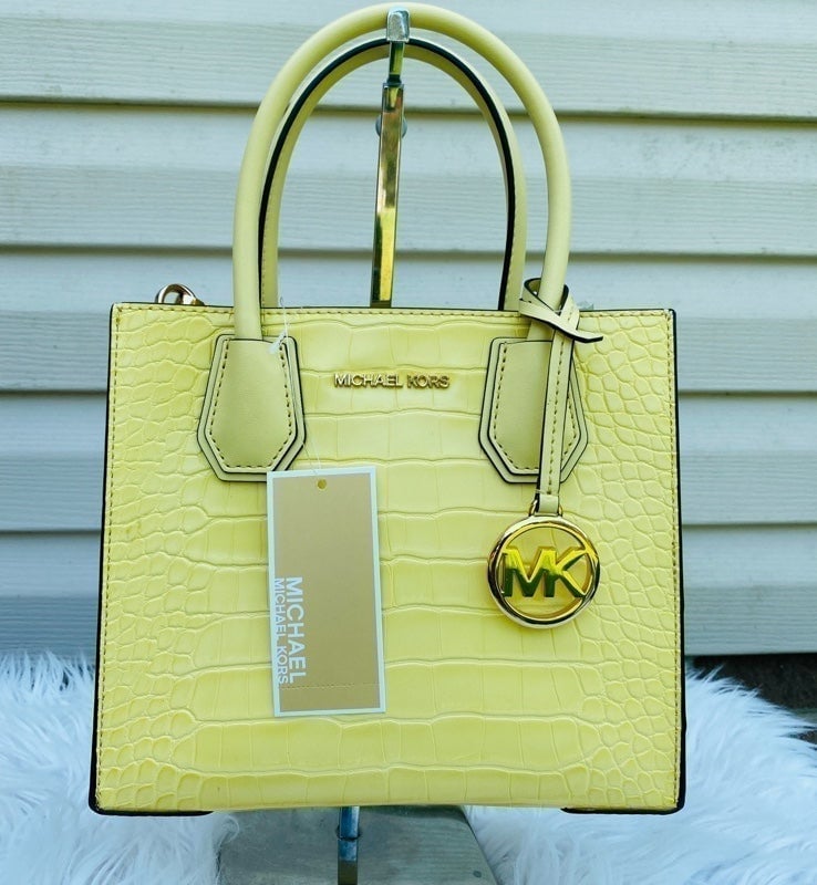 Michael Kors Purse leather medium Mercer satchel crossbody