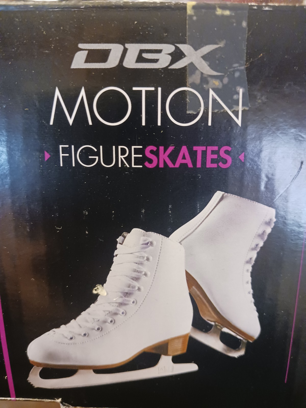 DBX Motion Womans Figure Skates Size 5