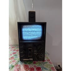 VINTAGE 1975 RANGER 505 PORTABLE TV MILITARY TESTED AND TURNS ON