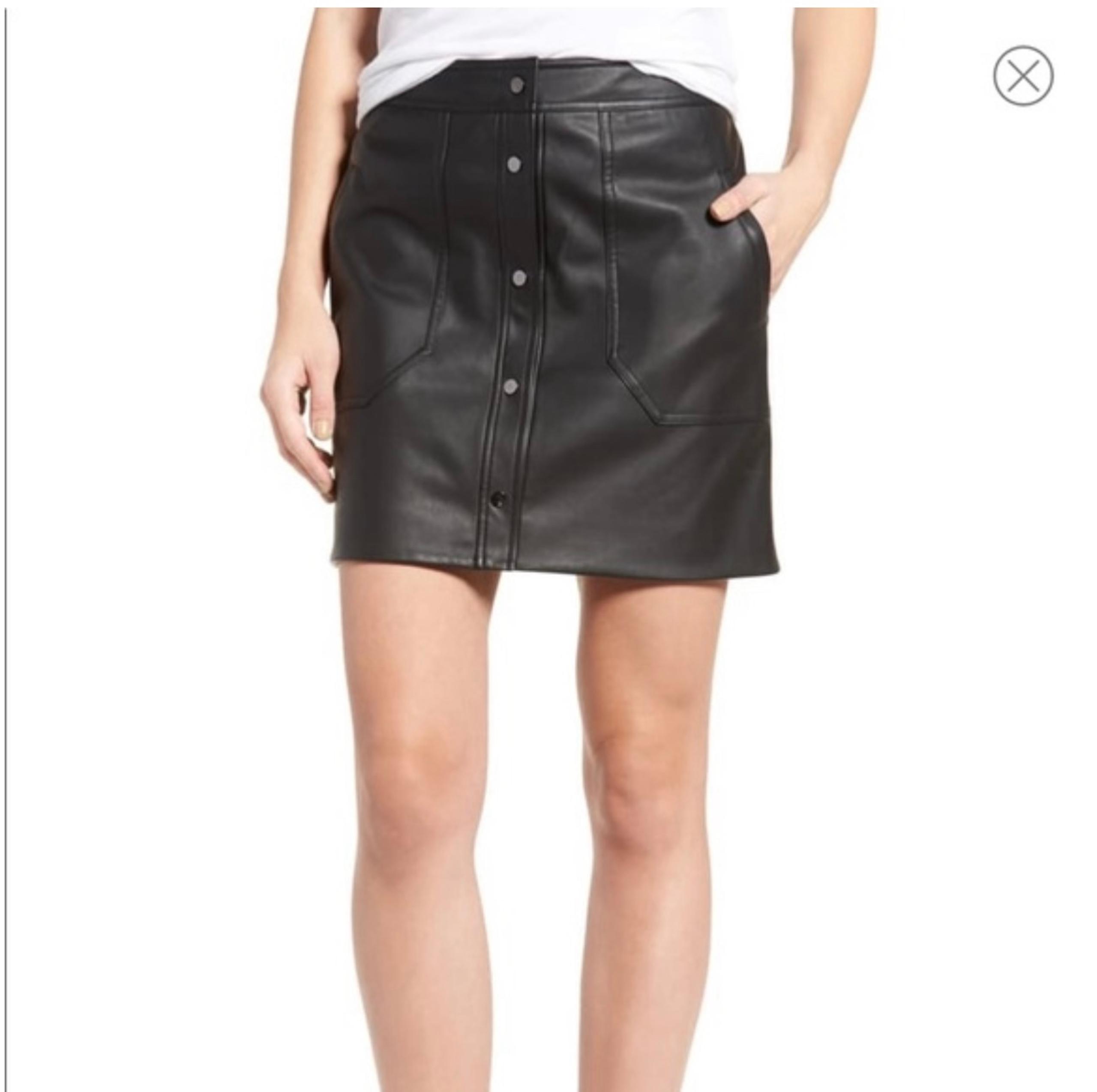 Black Faux Leather Button Front Mini Skirt Womens Size Medium - Trouve