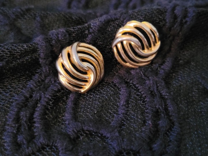 Goldtone Vintage Monet Earrings