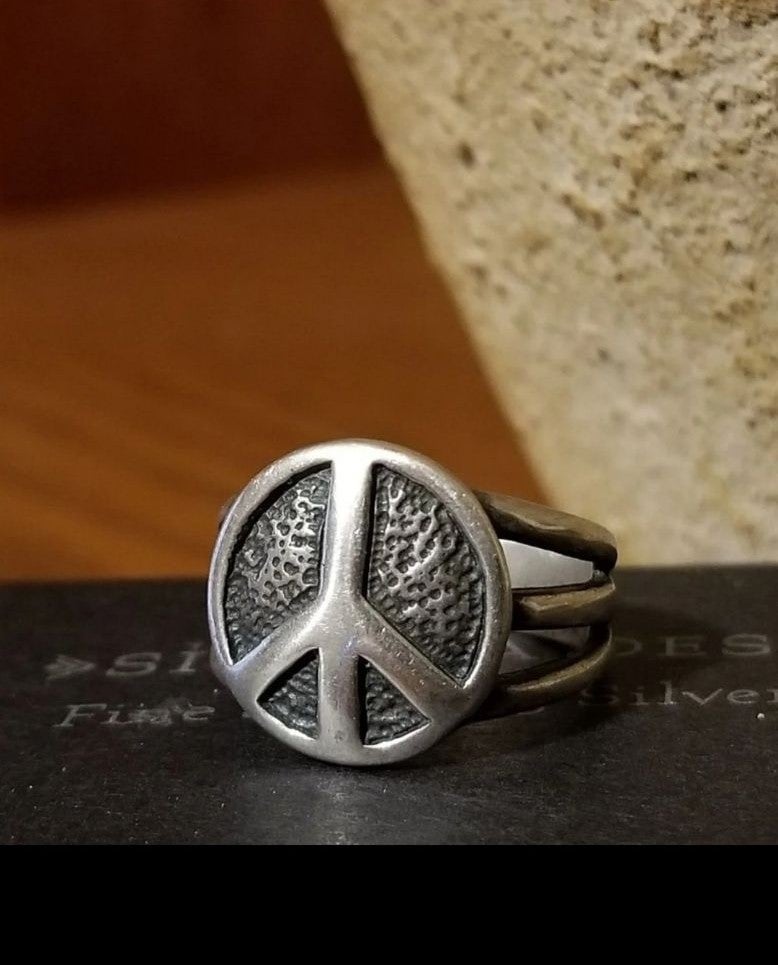 Silpada Sterling Silver Peace Ring, Size 5