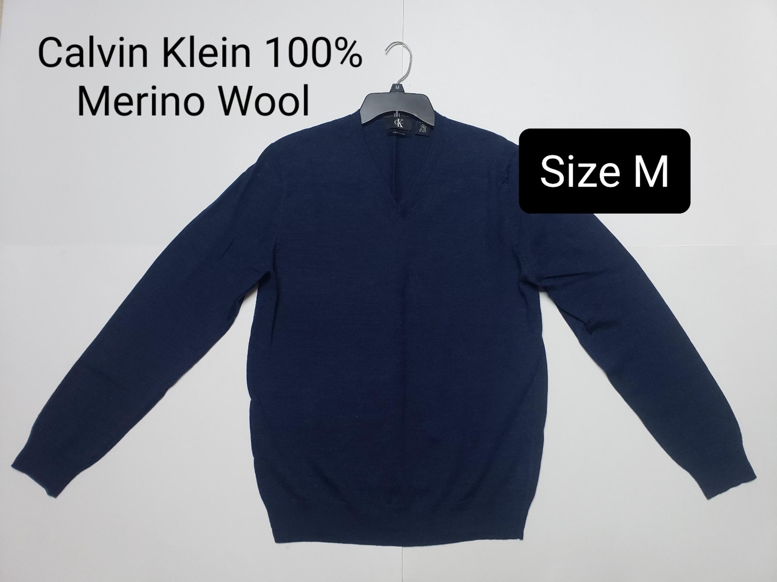 Calvin Klein Men's Extra Fine Merino Wool Blend V-Neck Sweater Blue Size M New