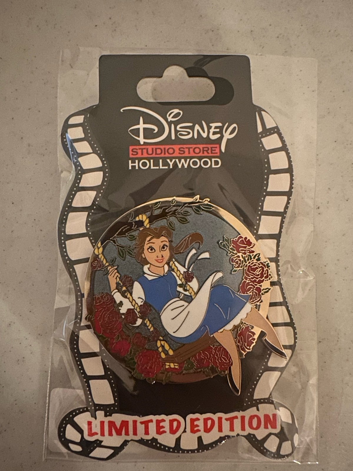 DSSH Princess Spring Swings - Belle LE400 Disney Pin