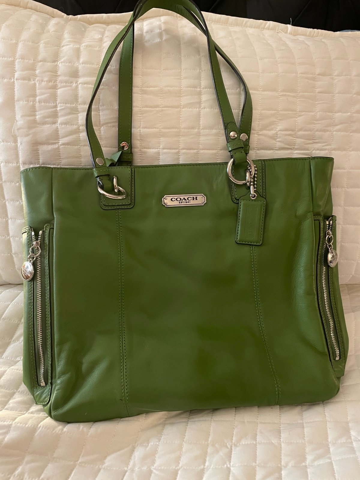 Coach apple green leather tote shoulder bag