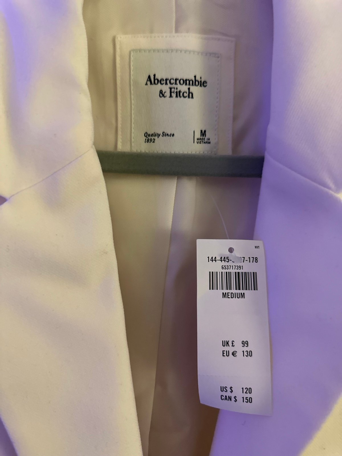 NWT Womens Abercrombie White Blazer