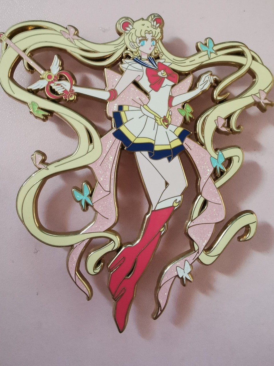 Sailor Moon Enamel Pin Mamobot