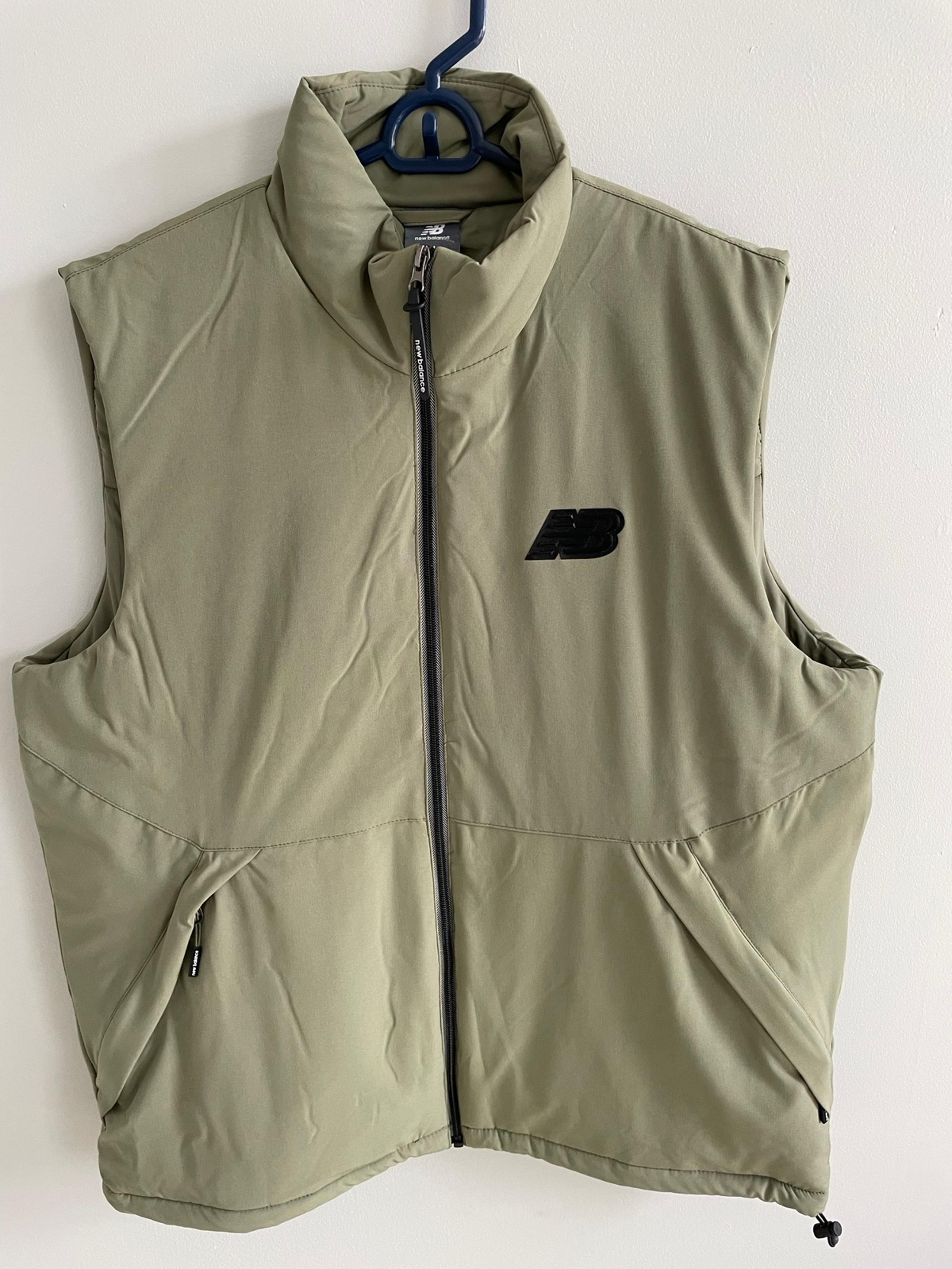 New Balance Mens Logo Insulated Water Resistant Green Tech Vest Size Medium