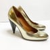 Lanvin 7.5 38.5 Heels Gold Patent Leather Pumps Closed Toe Hiver 2008 Italy