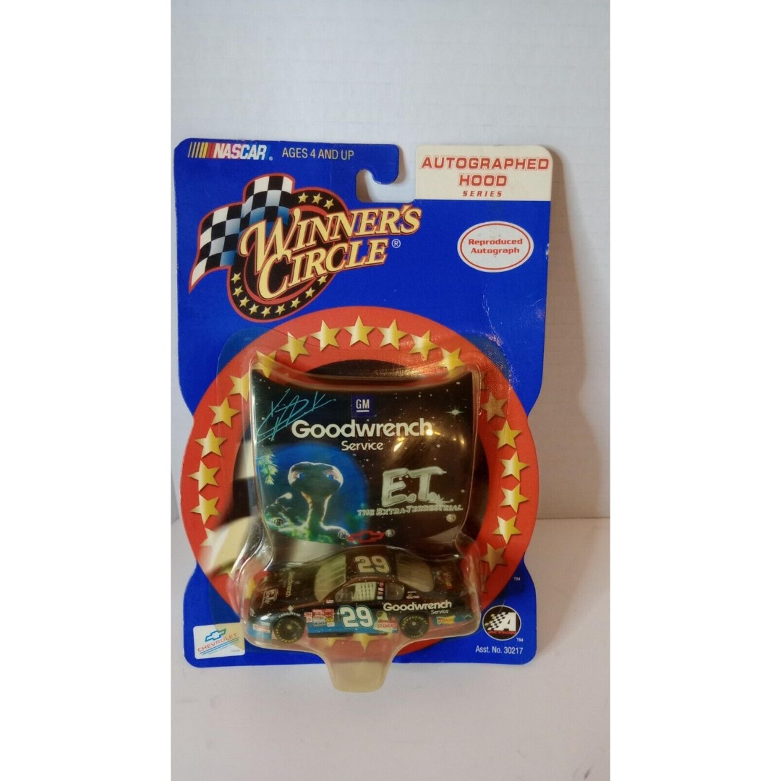 2002 Kevin Harvick #29 NASCAR 1:64 Diecast & E.T Hood, Winners Circle, Yellowed