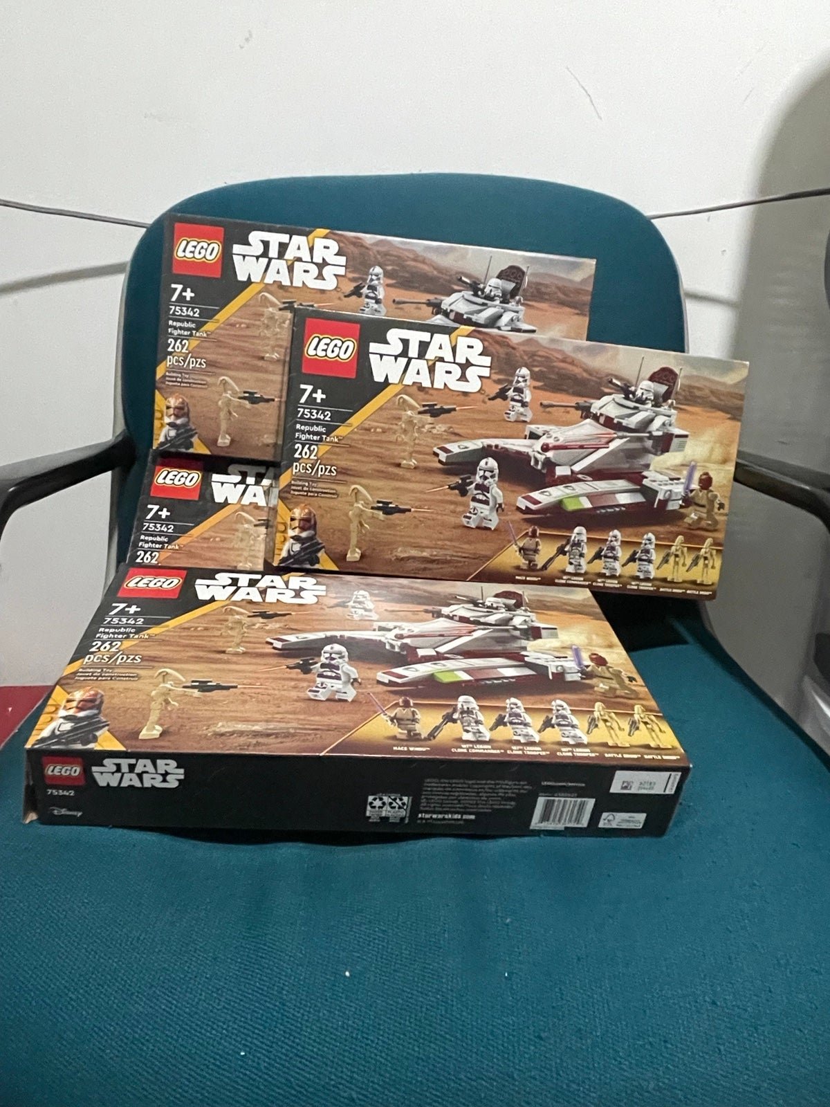 Lego 75342 Republic Fighter Tank x4 Sealed