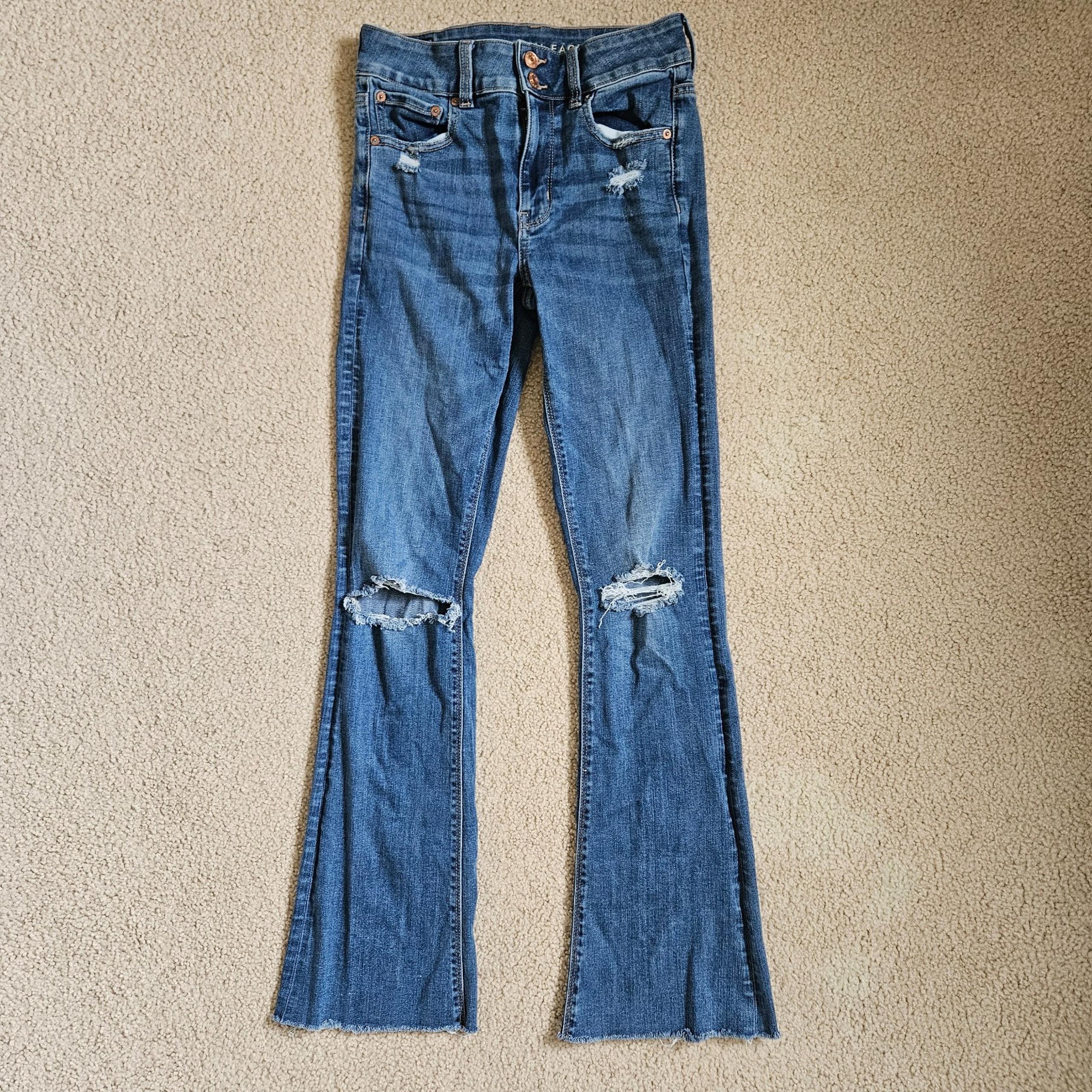 American Eagle AE Hi-rise Artist Flare 4x32