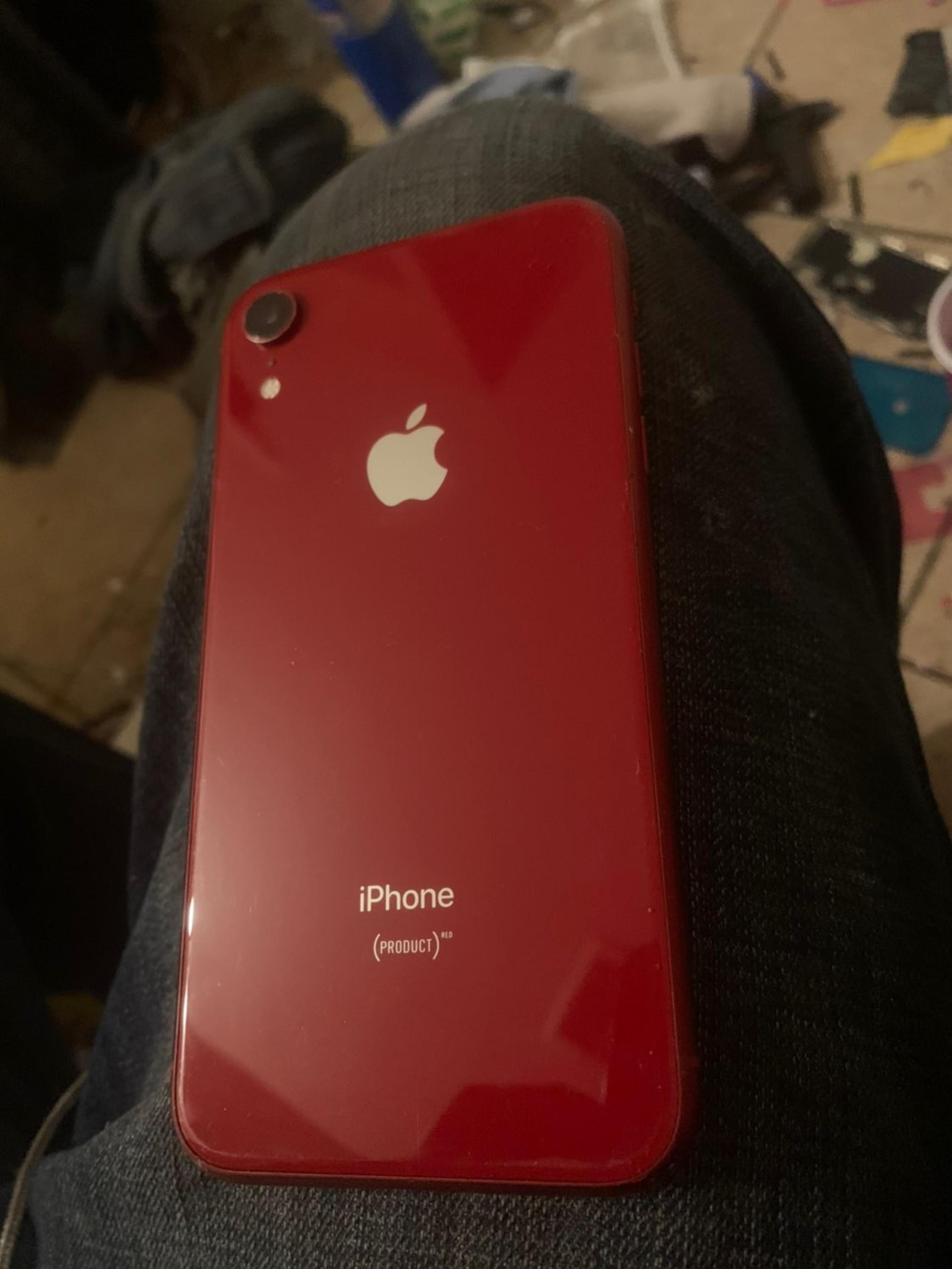 Apple iPhone XR 64 gb tmobile