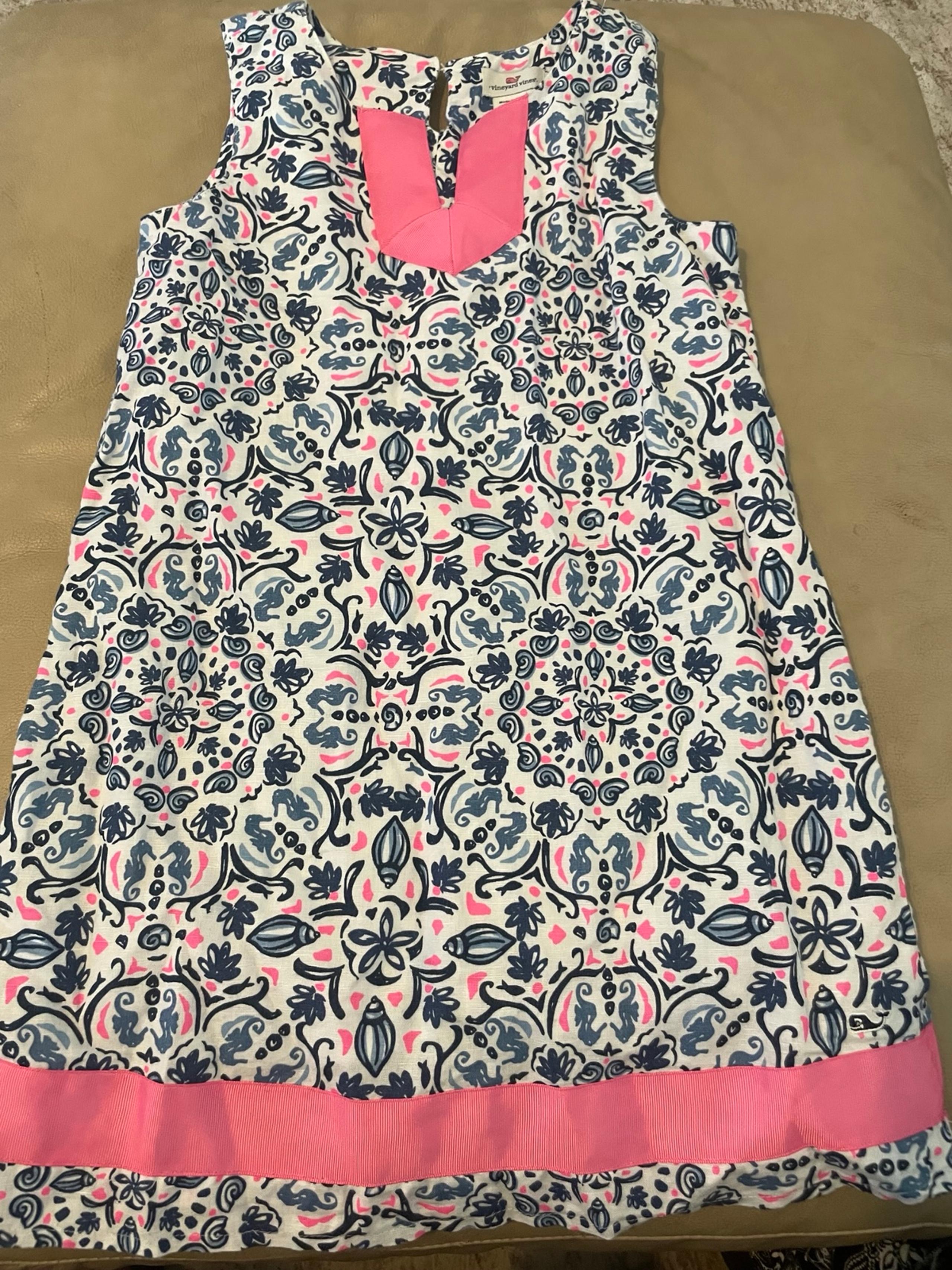 Vineyard vines dress