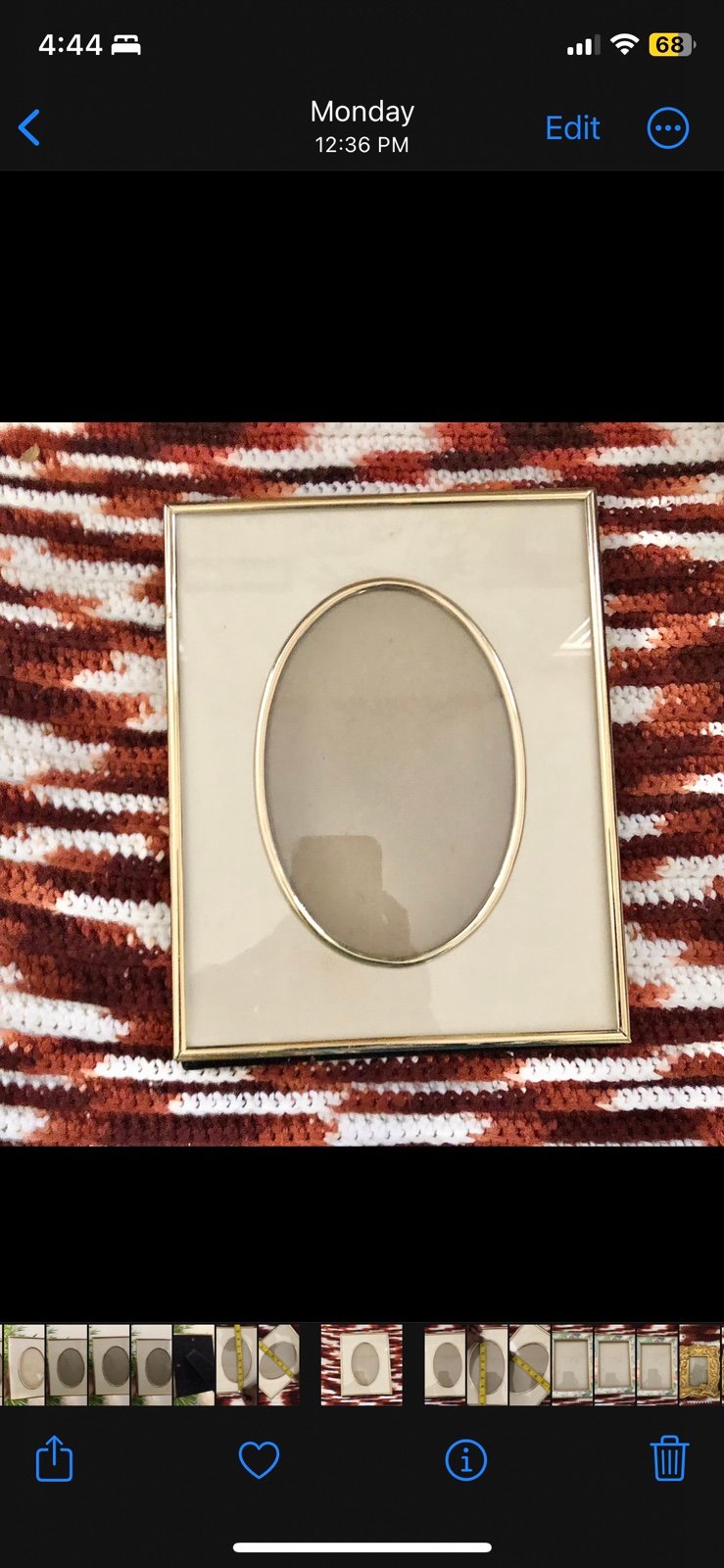 Vintage Oval Picture Photo Frame Brass Metal Gold Photo Display Elegant English