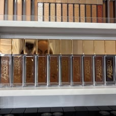 Stay naked foundation bundle