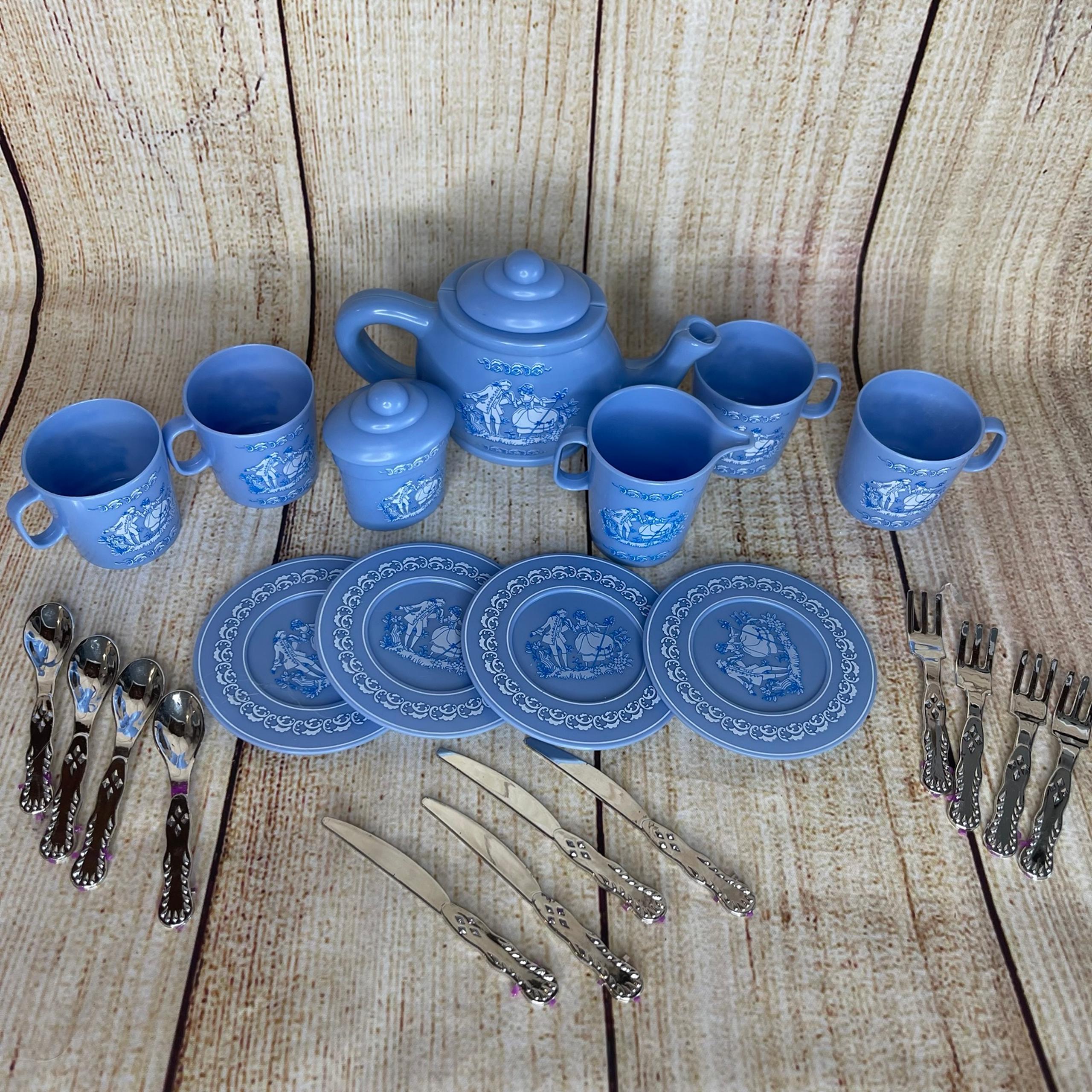Vintage 1990’s Children’s tea set with silverware