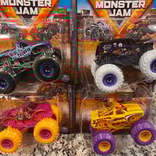 4 NEW MONSTER JAM DIGGER CALAVERA EL TORO LOCO BLUE THUNDER 1:64 TRUCKS LOT