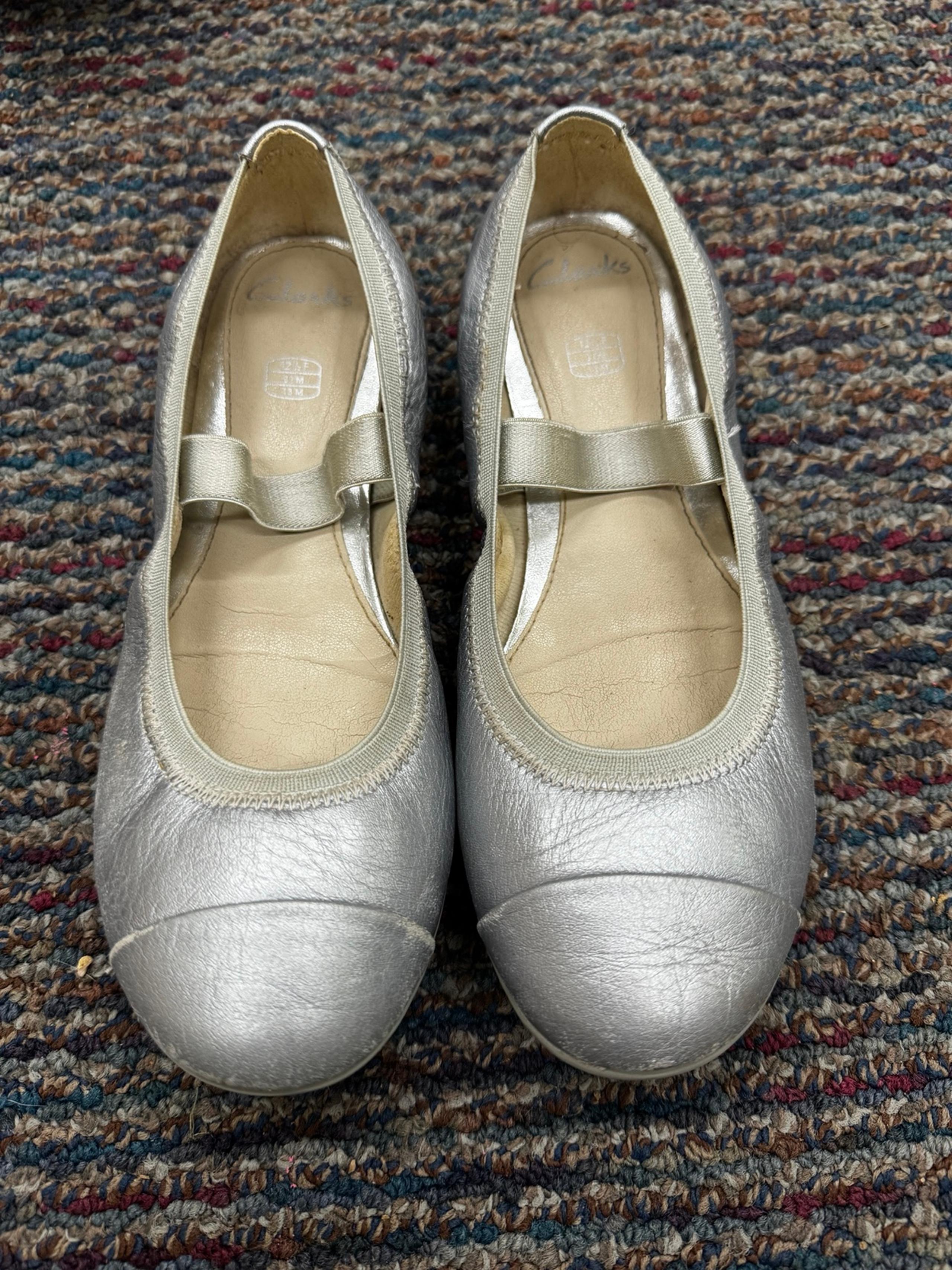 Girls Clarks
