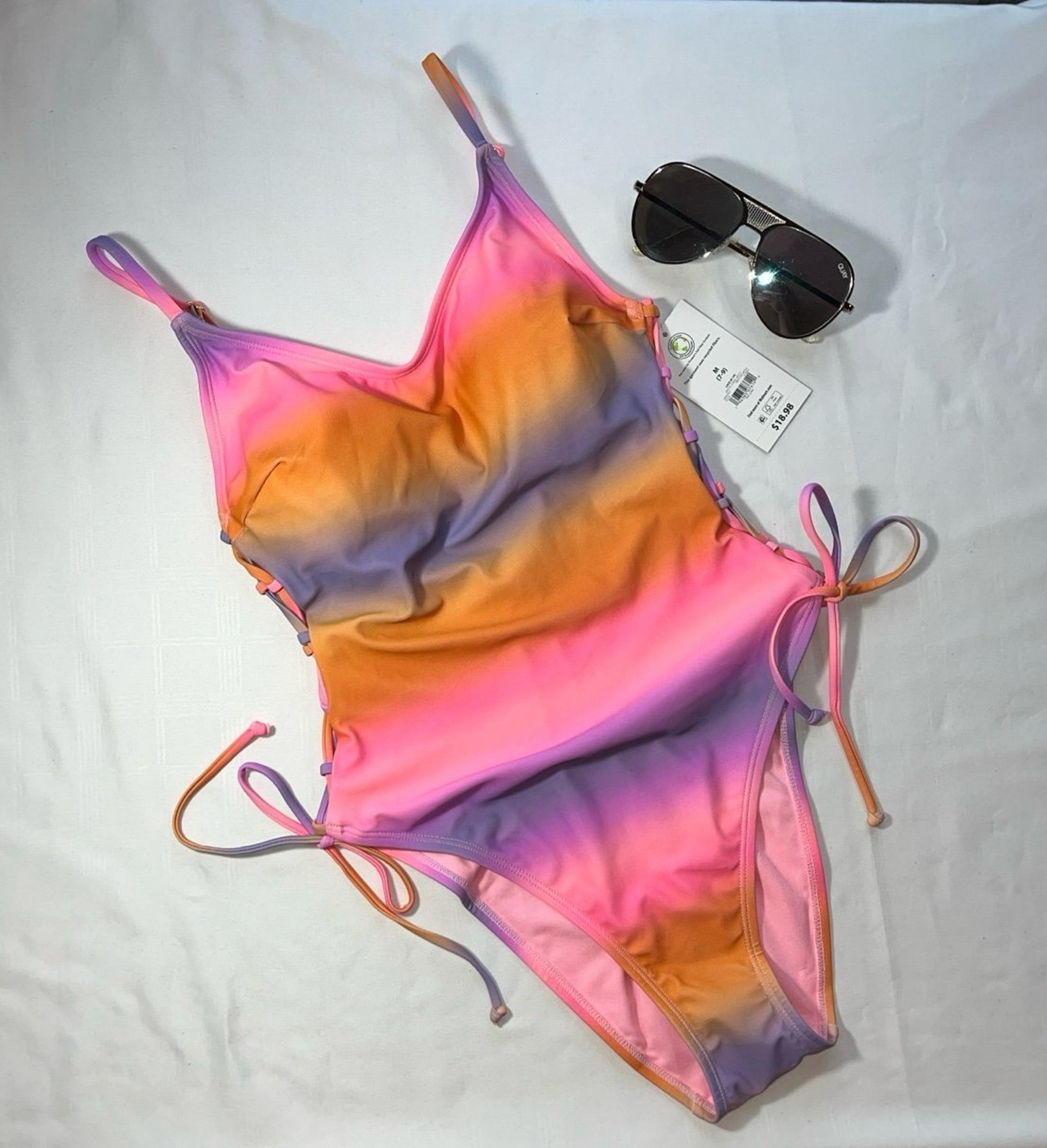 Lace-Up Ombré One-Piece size Medium