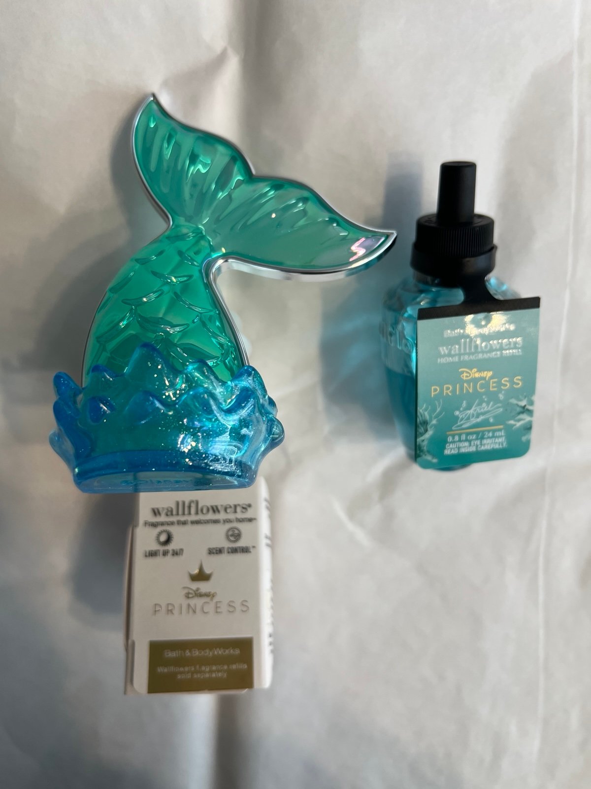 Bath and BodyWorks Disney princess Ariel wallflower plug and fragrance refill