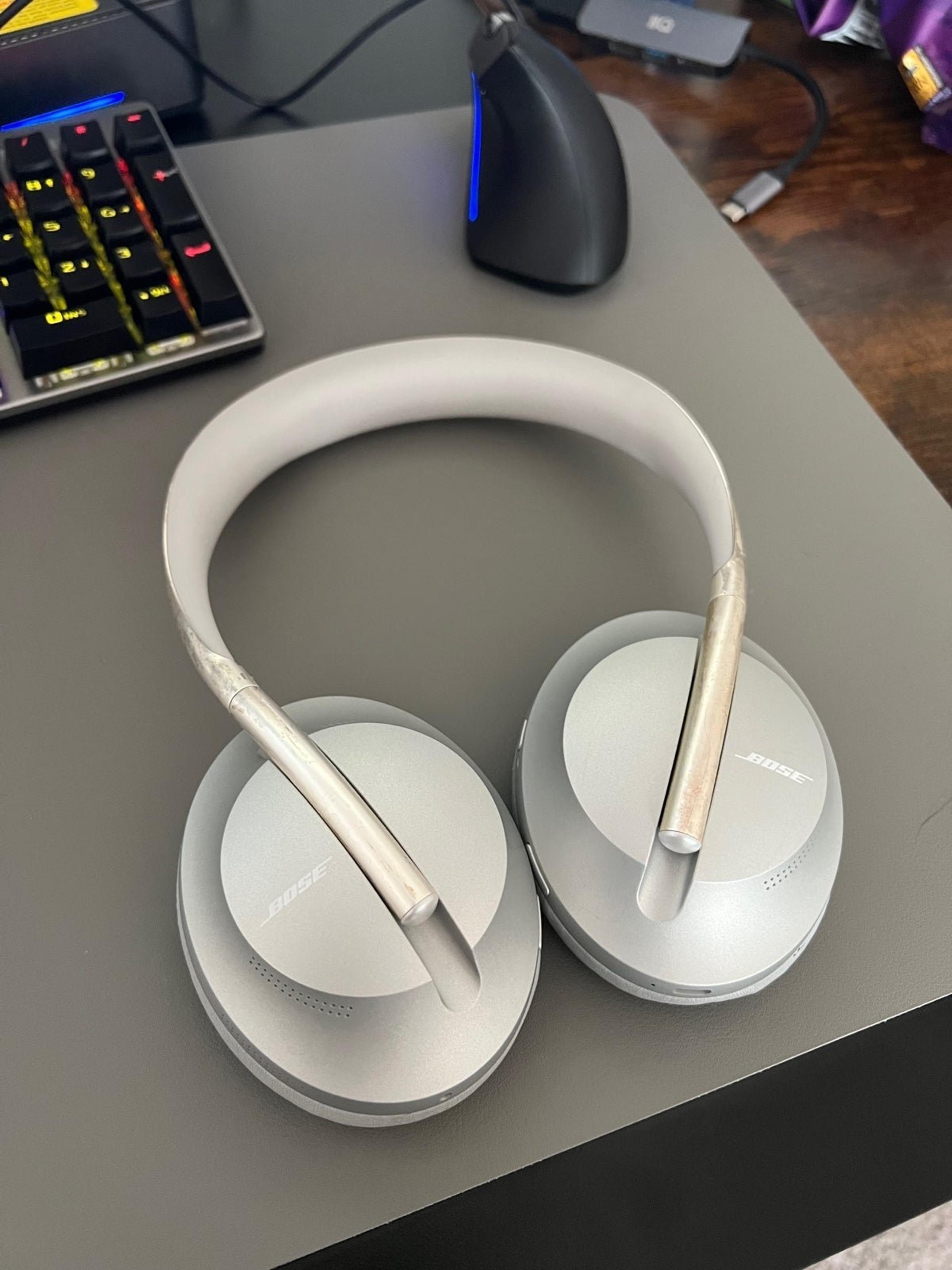Bose Noise Cancelling 700