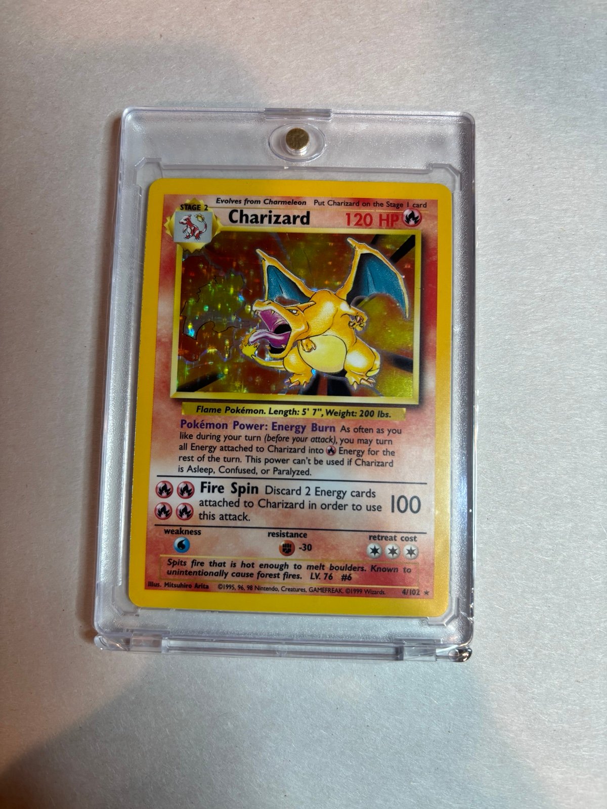 Charizard Pokémon Card