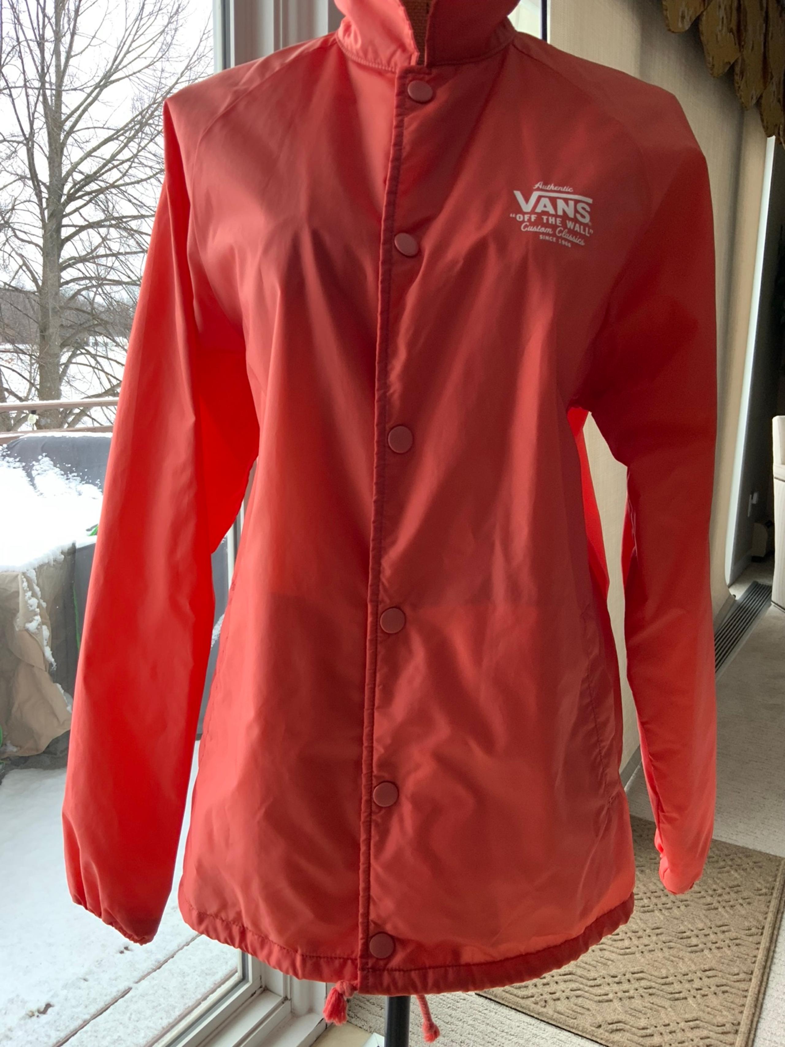 Like New VANS Windbreaker Jacket- Orange Snap Up. Men’s Medium