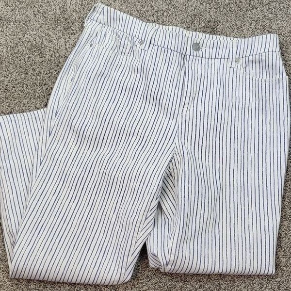 Chico's So Slimming Girlfriend Blue & White Striped Cropped Pants