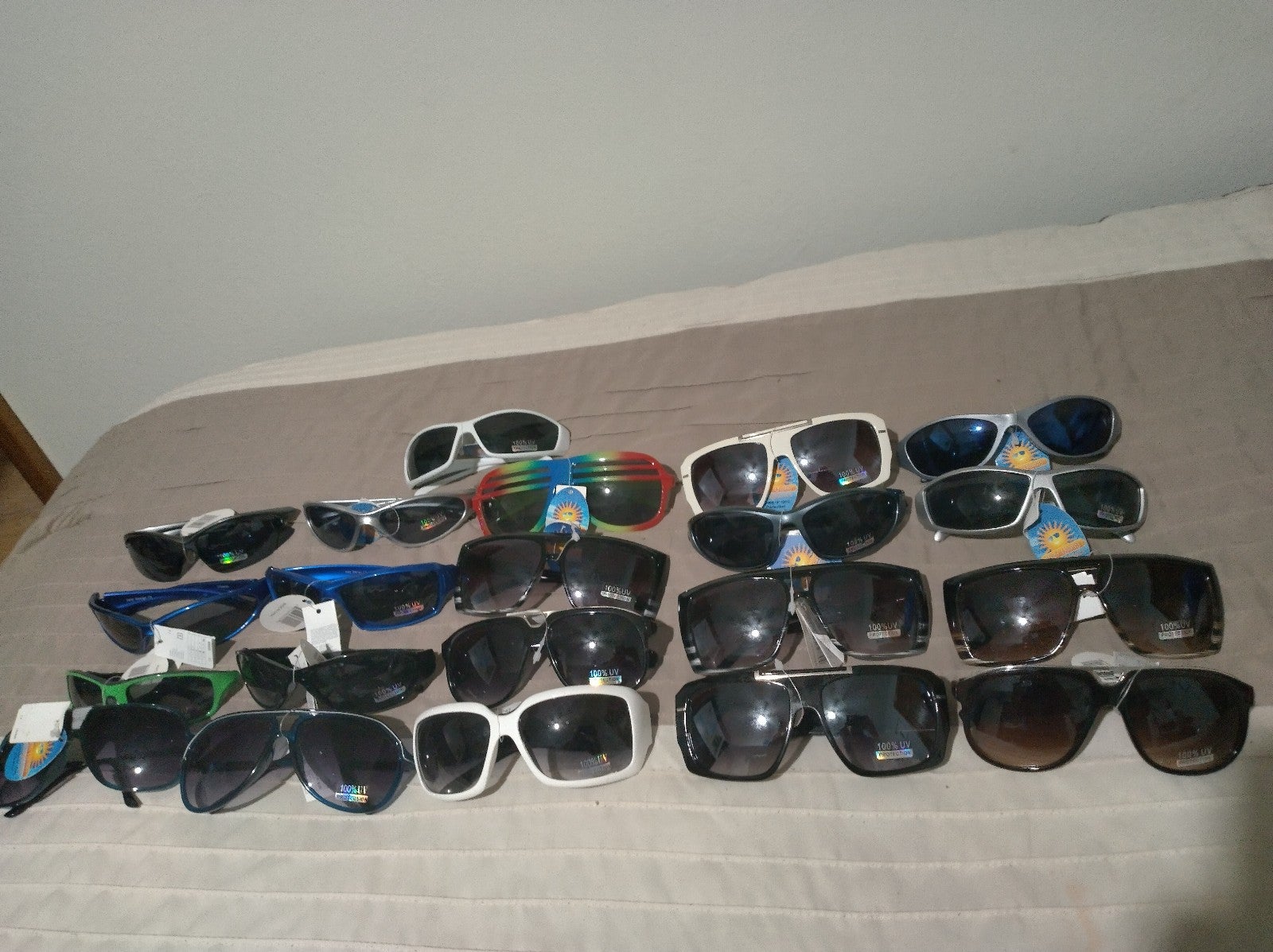 Lot of (21) pair of Sunglasses