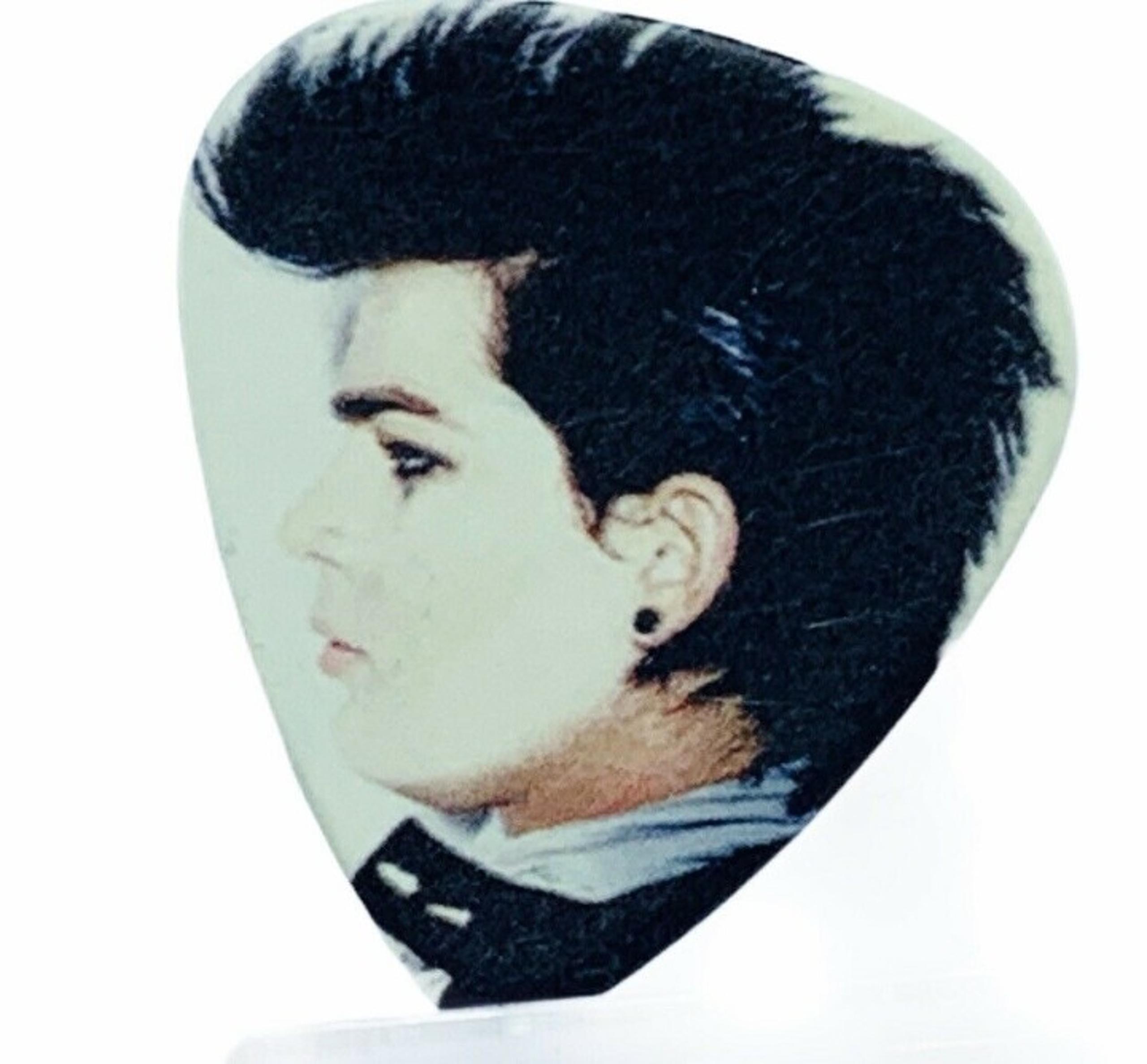 Queen guitar pick vtg Adam Lambert Rock