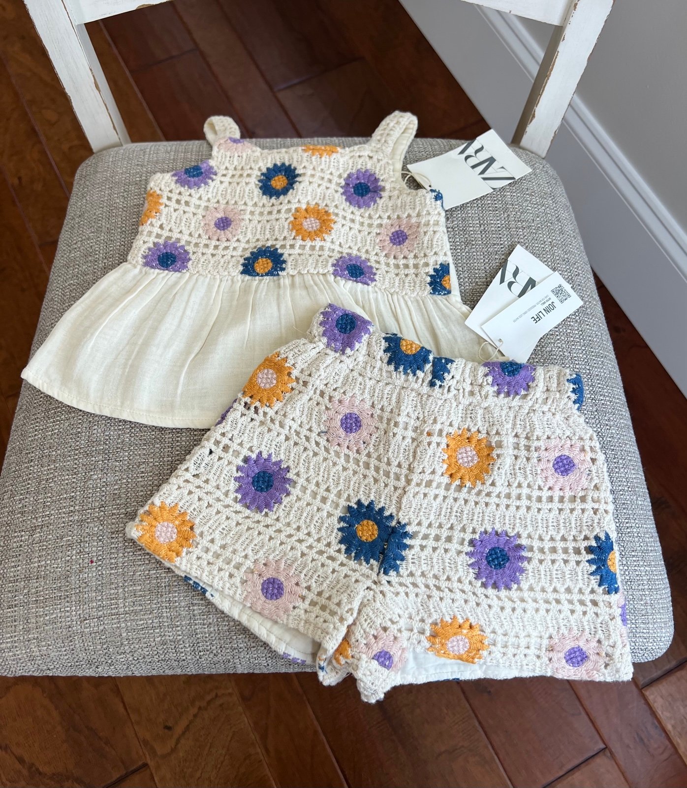 New Zara Floral Crochet Top And Shorts Outfit
