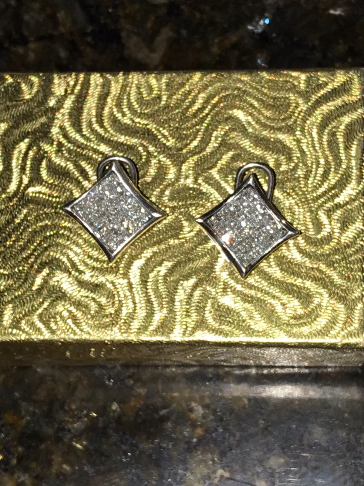 14K White Gold Diamond Stud Earrings