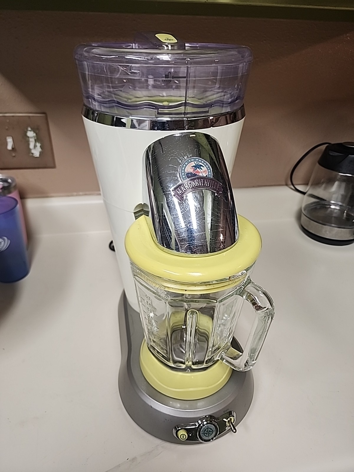 BlenderMargaritaville Bahamas Frozen Concoction Margarita Maker DM0500 Blender