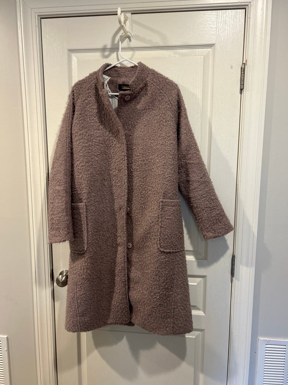 Greylin store boucle coat