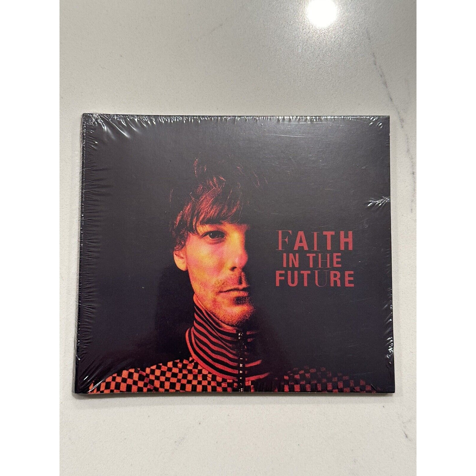 SIGNED LOUIS TOMLINSON FAITH IN THE FUTURE AUTOGRAPHED NEW CD One Direction #13 - detail