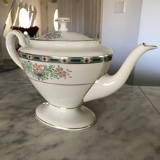 Vintage 1960 DISCONTINUED Lenox Mystic Teapot With Lid