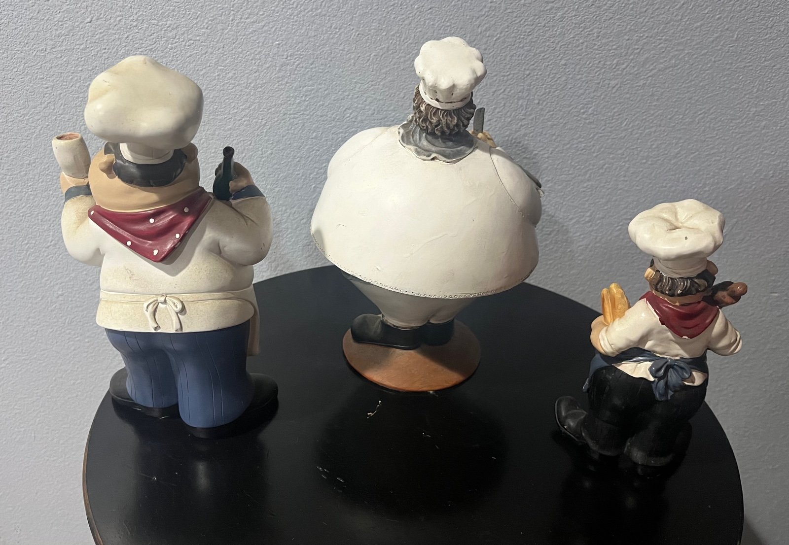 3 chef figures