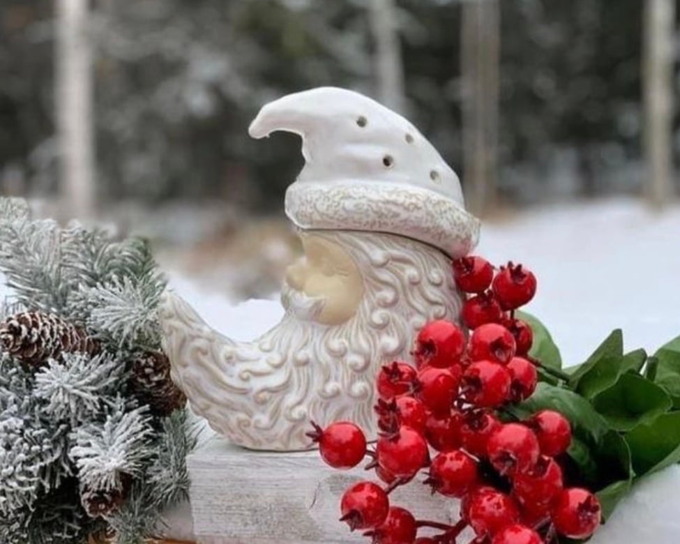 Santa Slumber Scentsy Wax Warmer Discontinued