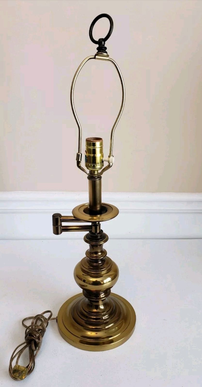 VINTAGE SOLID BRASS SWING/SWIVEL LAMP