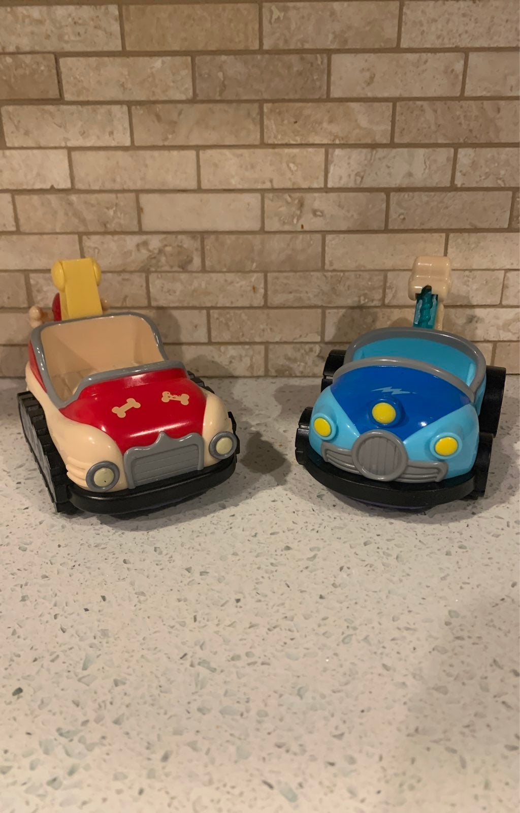 PUPPY DOG PALS PUPPY POWER VEHICLES BINGO & ROLLY. sg PUPPY DOG PALS PUPPY POWER VEHICLES BINGO & ROLLY. sg
