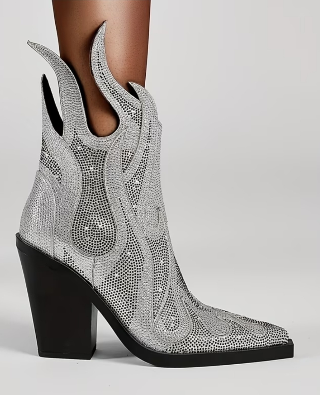 NWOT! Womens Rhinestone Cowboy Boots - Size 40 (9 US