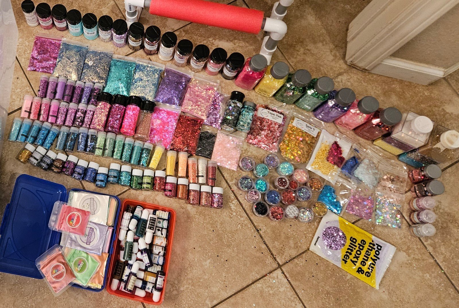 GLITTER LOT!