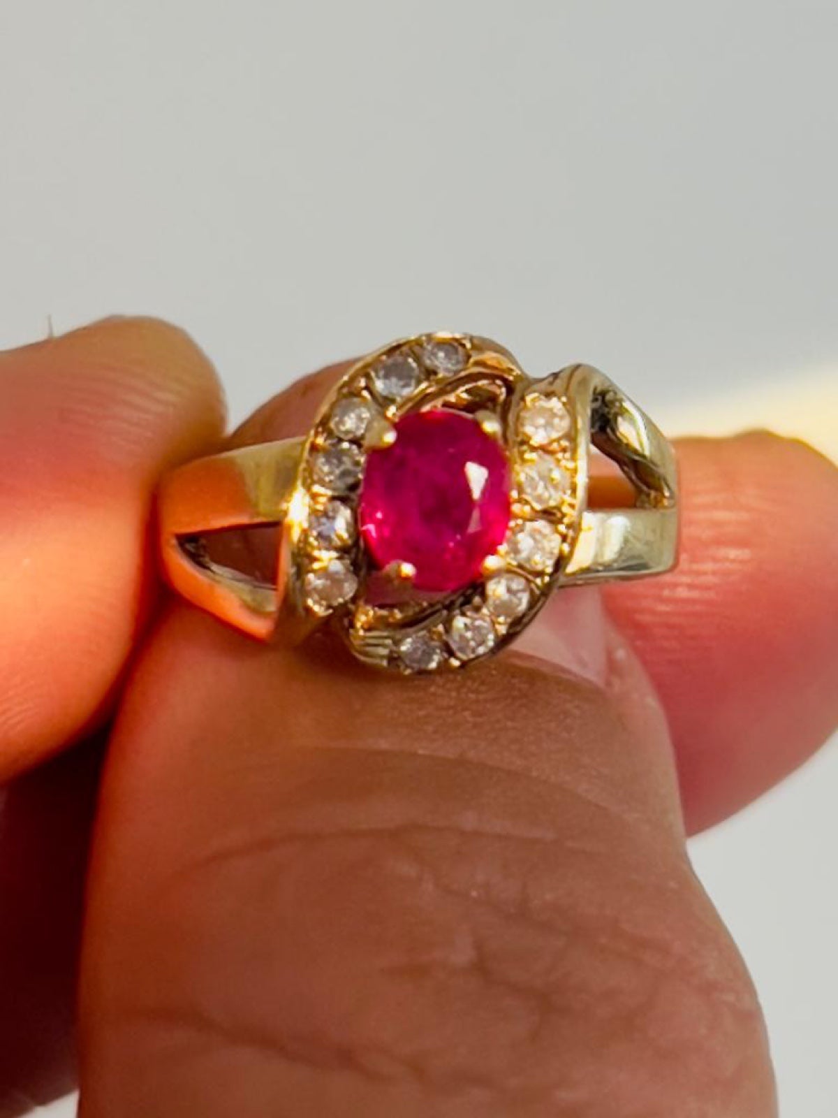 14k gold natural Ruby and Diamond ring
