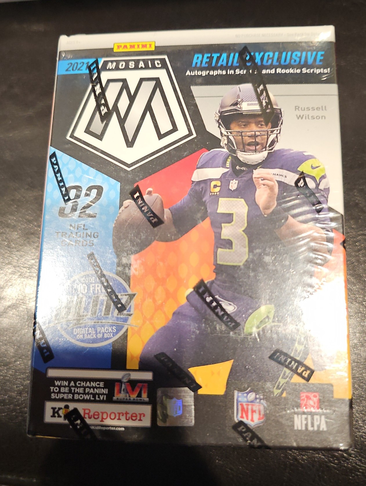 Panini 2021 Mosaic NFL Football Blaster Box, 32 Cards