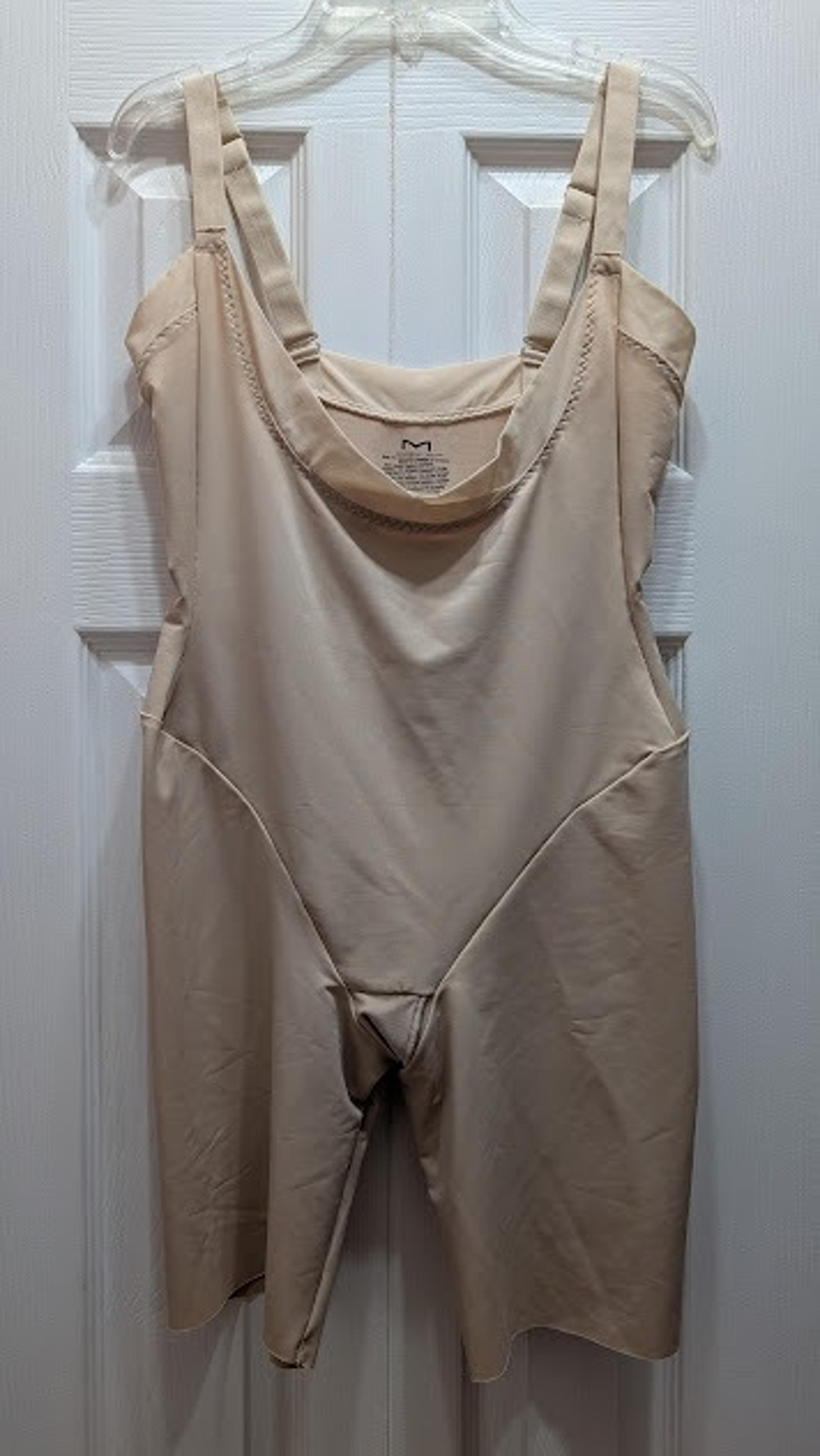 Women's MAIDENFORM Wear Your Own Bra Body Shaper M Smooth Curves - Nude
